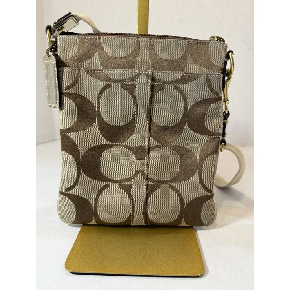 Coach‎ Signature Jacquard Gold Lurex Swingpack Crossbody Bag North South 42246